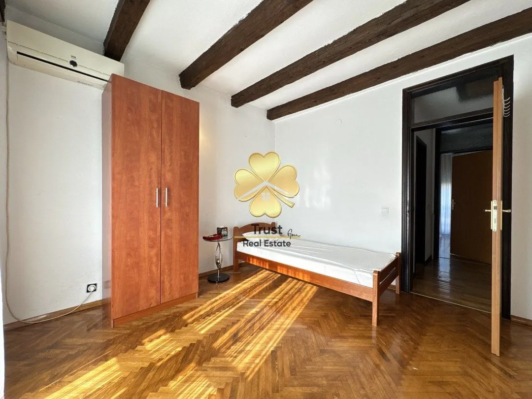 Rent, house, 200m², Stari Aerodrom, Podgorica