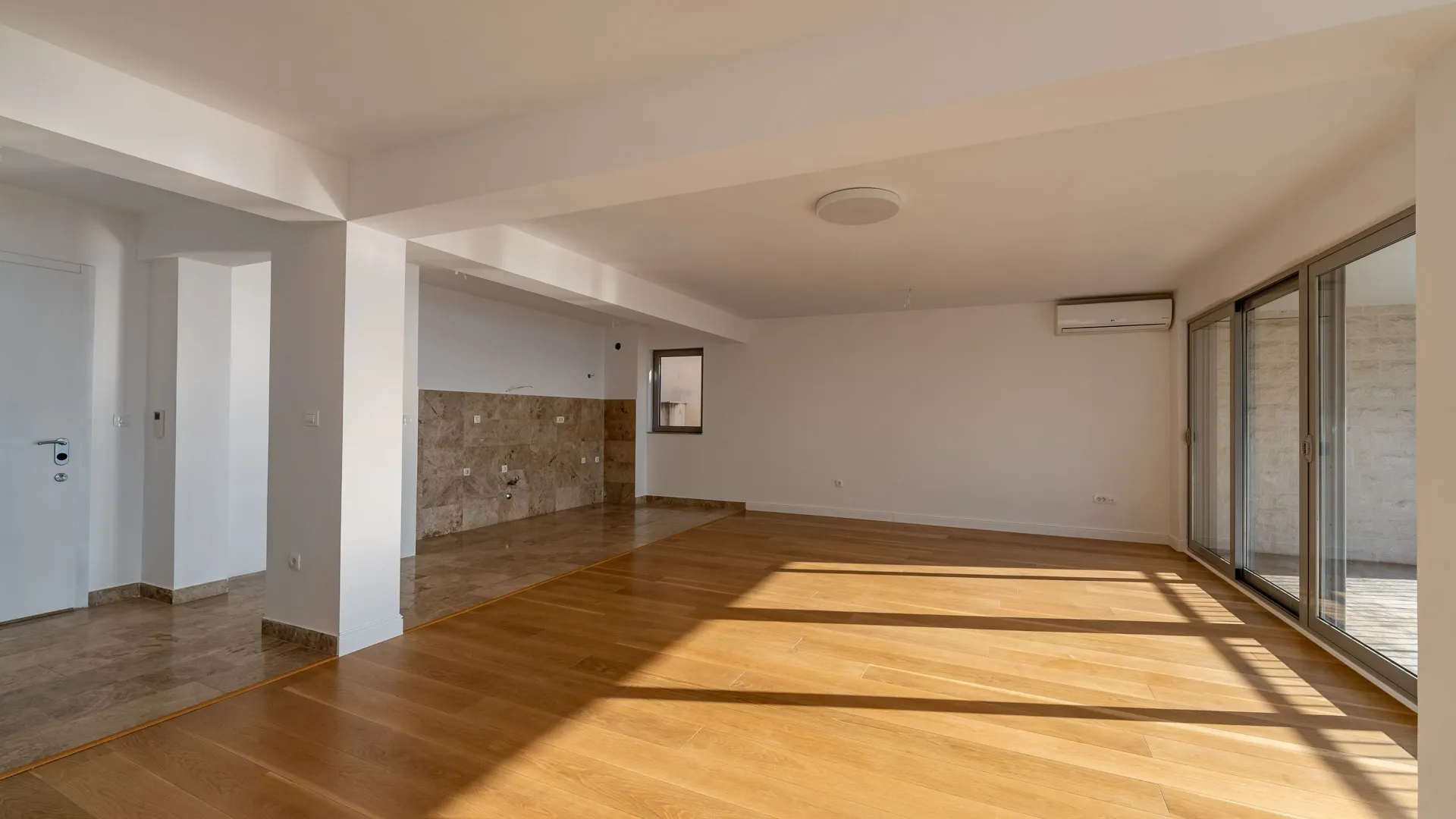 Prodaja, trosoban stan, 160m², Pržno, Budva
