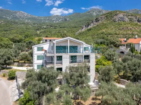 Prodaja, kuća, 453m², Pržno, Budva - image 27