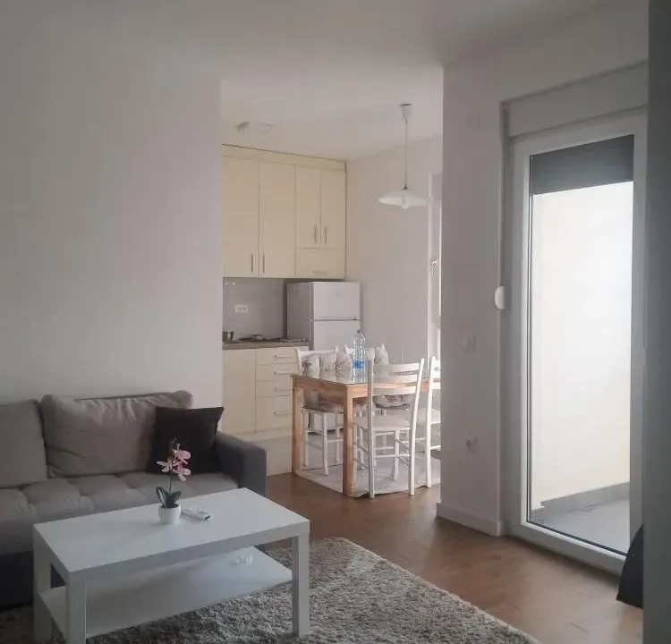 Rent, two bedroom apartment, 54m², Surčin, Beograd