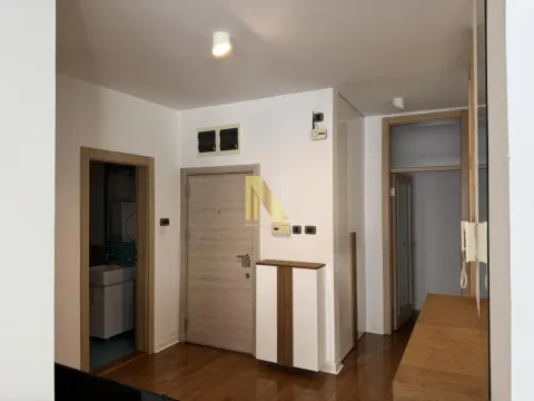 Izdavanje, četvorosoban stan, 136m², Spens, Novi Sad Sve Podlokacije - image 10