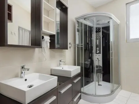 Prodaja, kuća, 260m², Kavač, Kotor - image 12