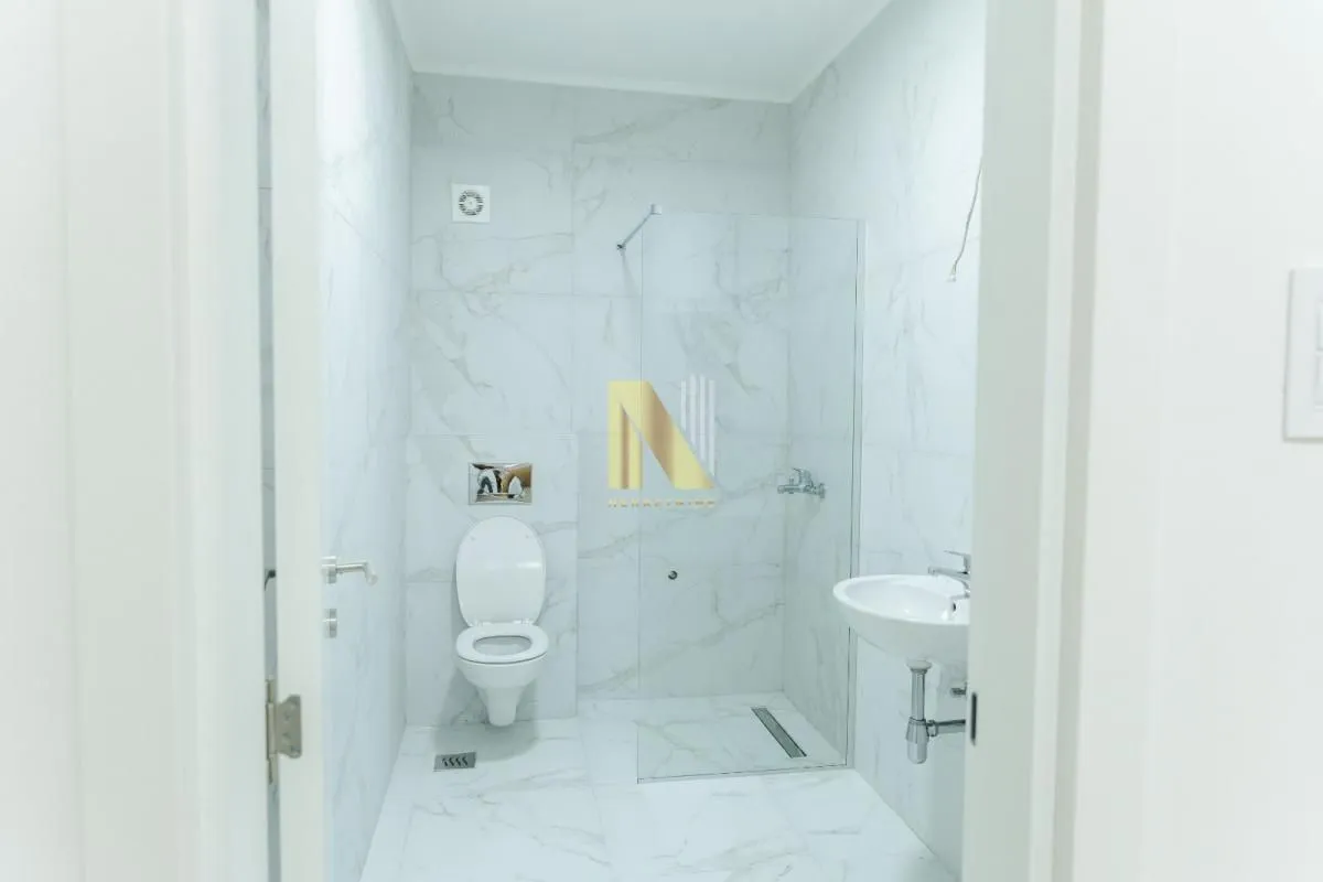 Prodaja, četvorosoban stan, 94m², Avijatičarsko naselje, Novi Sad Sve Podlokacije