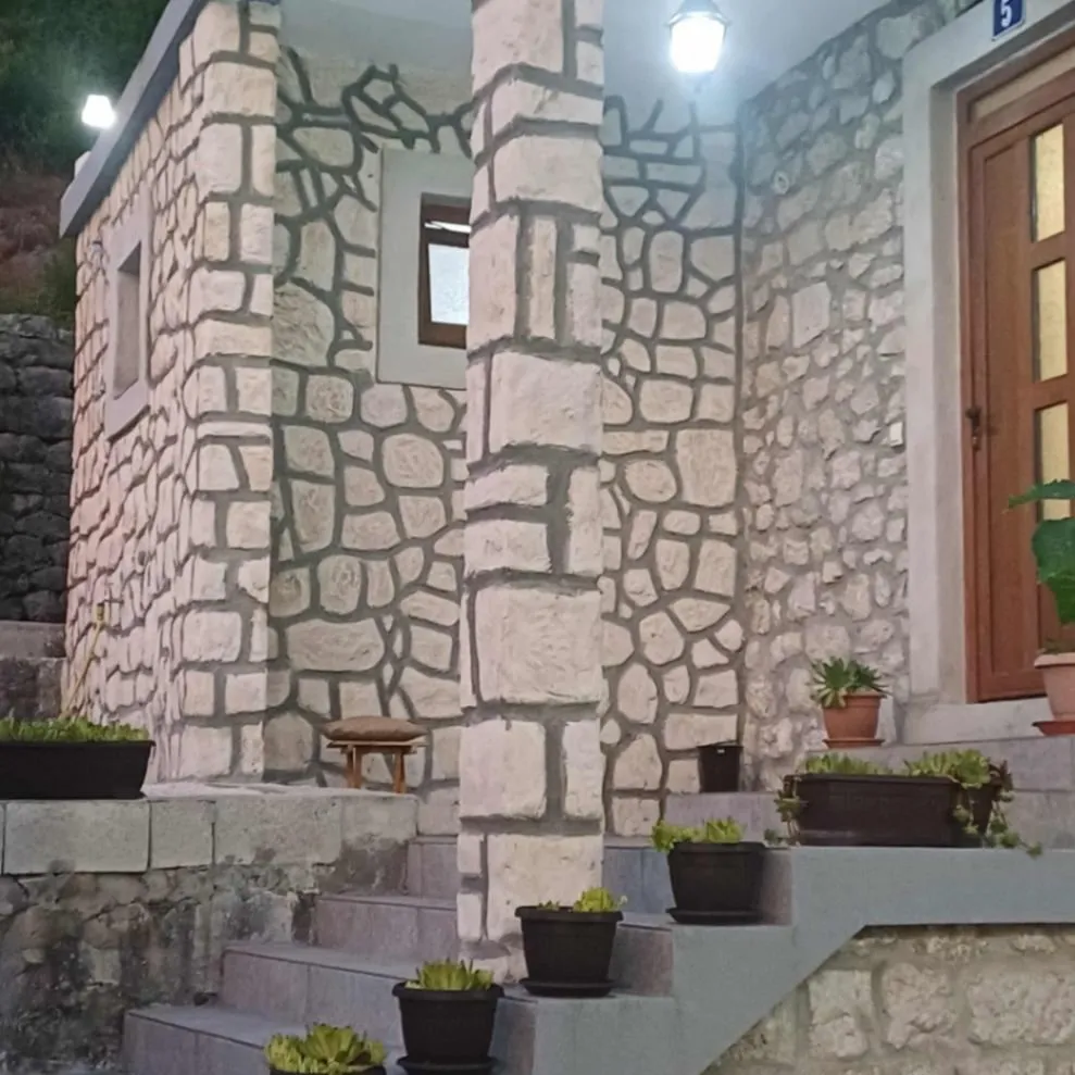 Prodaja, kuća, 90m², Danilovgrad, Crna Gora