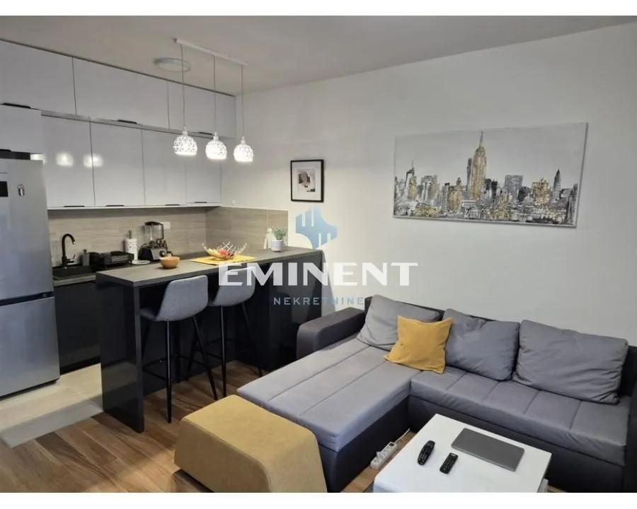 Izdavanje, jednosoban stan, 35m², Novi Beograd Blok 65, Novi Beograd Sve Podlokacije