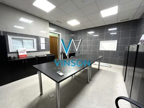 Izdavanje, poslovni prostor, 305m², Centar, Novi Sad - image 9