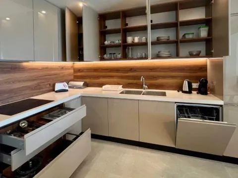 Prodaja, dvosoban stan, 107m², Rafailovići, Budva - image 4