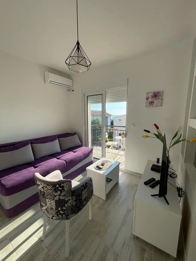 Sale, house, 400m², Bar, Crna Gora