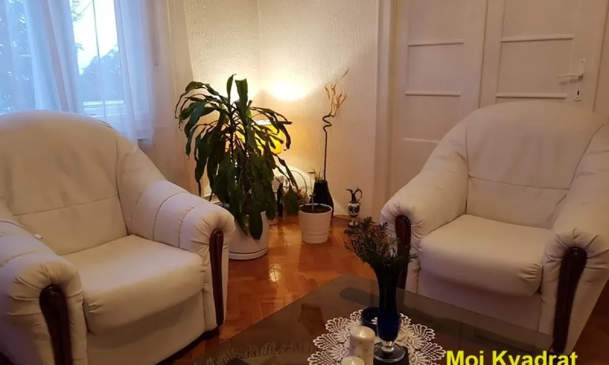 Prodaja, kuća, 280m², Bulbulder, Zvezdara Sve Podlokacije