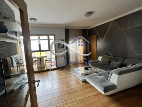 Izdavanje, trosoban stan, 64m², Centar, Novi Sad - image 3