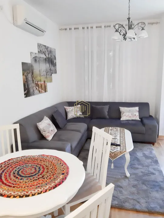 Rent, one bedroom apartment, 43m², City Kej, Podgorica
