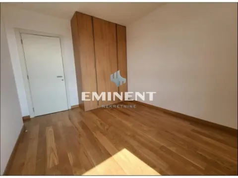 Izdavanje, četvorosoban stan, 100m², Novi Beograd Blok 65, Novi Beograd Sve Podlokacije - image 7