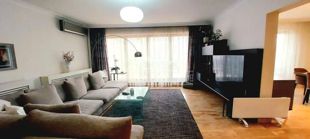 Prodaja, četvorosoban stan, 207m², Novi Beograd Sve Podlokacije, Beograd