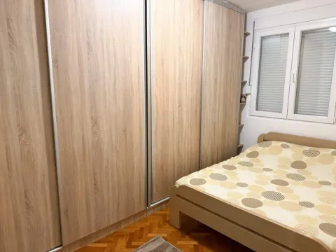 Izdavanje, jednosoban stan, 42m², Preko Morače, Podgorica - image 2