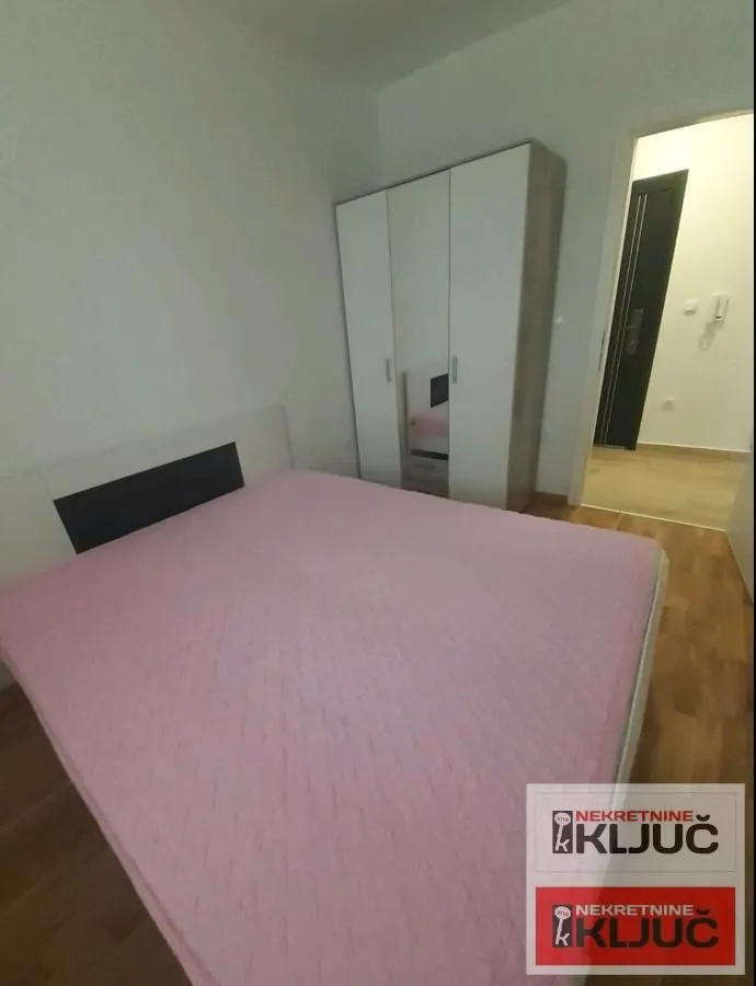 Izdavanje, jednosoban stan, 45m², Petrovaradin, Novi Sad