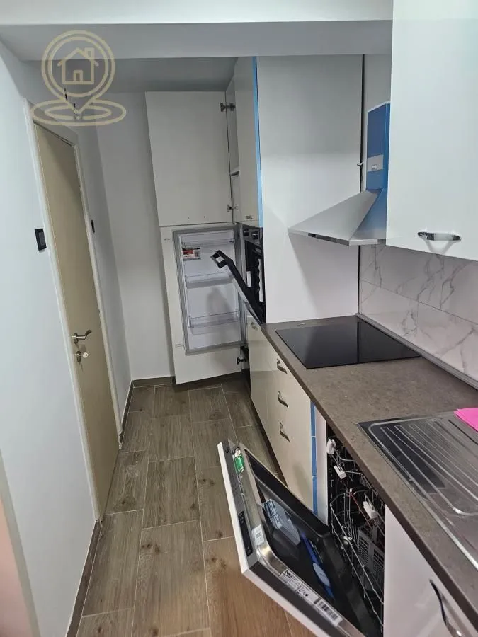Prodaja, trosoban stan, 70m², Medijana, Niš