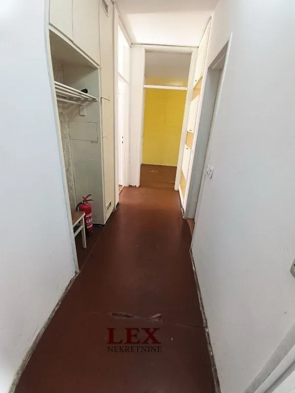 Sale, two bedroom apartment, 59m², Karaburma, Palilula Sve Podlokacije