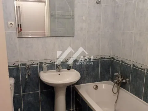 Rent, one bedroom apartment, 33m², Bulevar Oslobodjenja, Novi Sad Sve Podlokacije - image 7