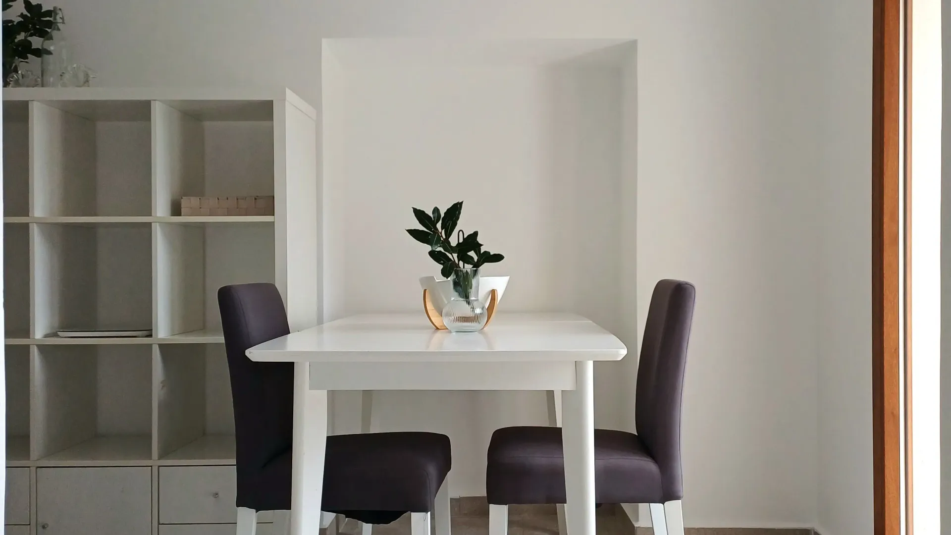 Izdavanje, jednosoban stan, 55m², Lepetani, Tivat