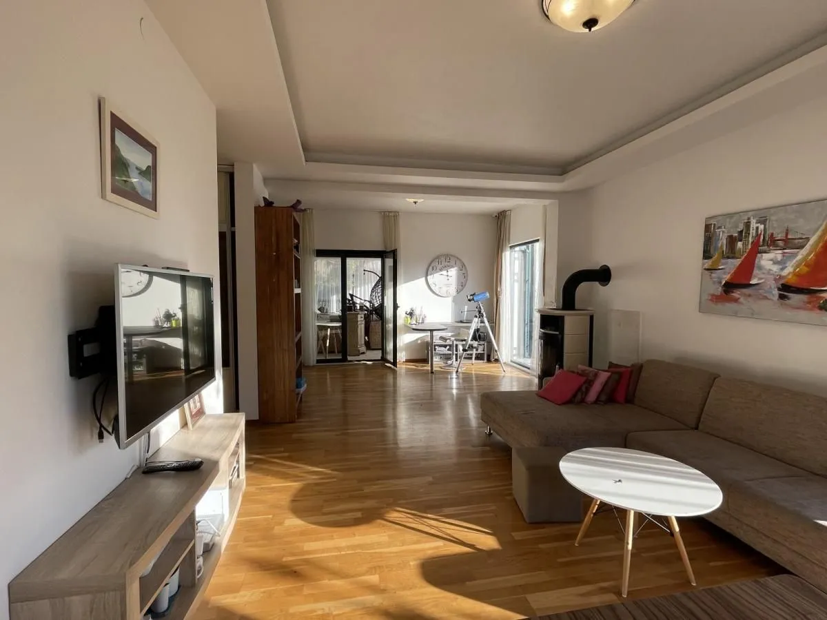 Prodaja, kuća, 201m², Topla, Herceg Novi
