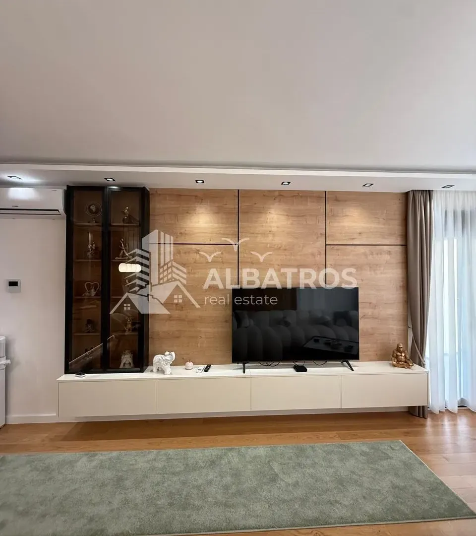 Rent, one bedroom apartment, 68m², Bar, Crna Gora