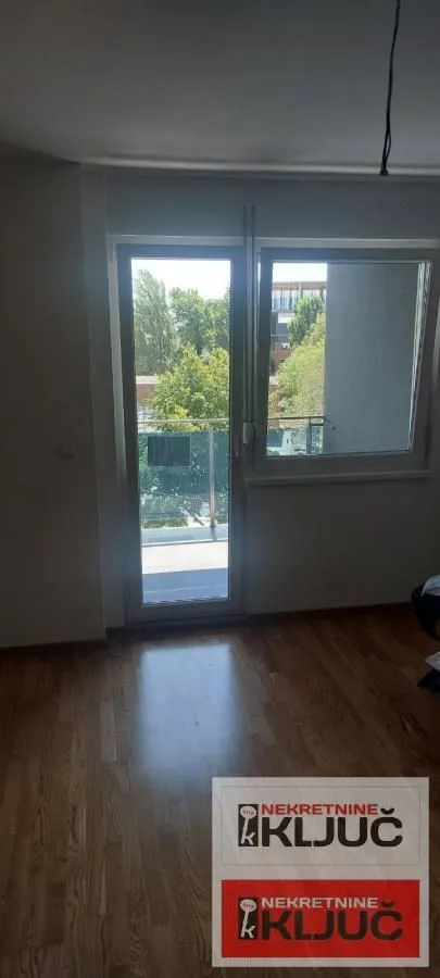 Sale, three bedroom apartment, 68m², Bulevar patrijarha Pavla, Novi Sad Sve Podlokacije