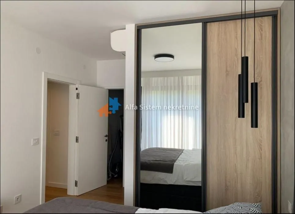 Rent, four bedroom apartment, 115m², Savski Venac, Beograd