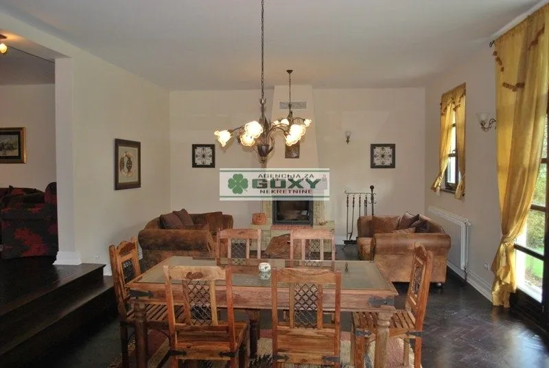 Prodaja, kuća, 210m², Zlatibor, Srbija