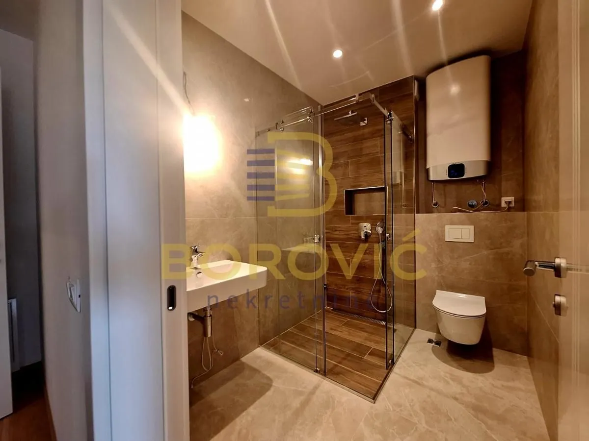 Sale, four bedroom apartment, 144m², Vračar Hram, Vračar Sve Podlokacije