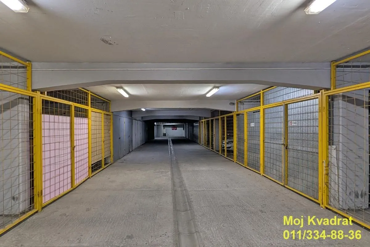 Sale, three bedroom apartment, 93m², Autokomanda, Voždovac Sve Podlokacije
