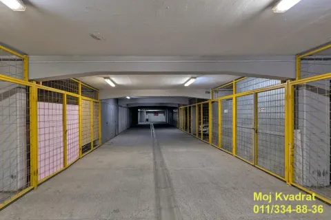 Sale, three bedroom apartment, 93m², Autokomanda, Voždovac Sve Podlokacije - image 15