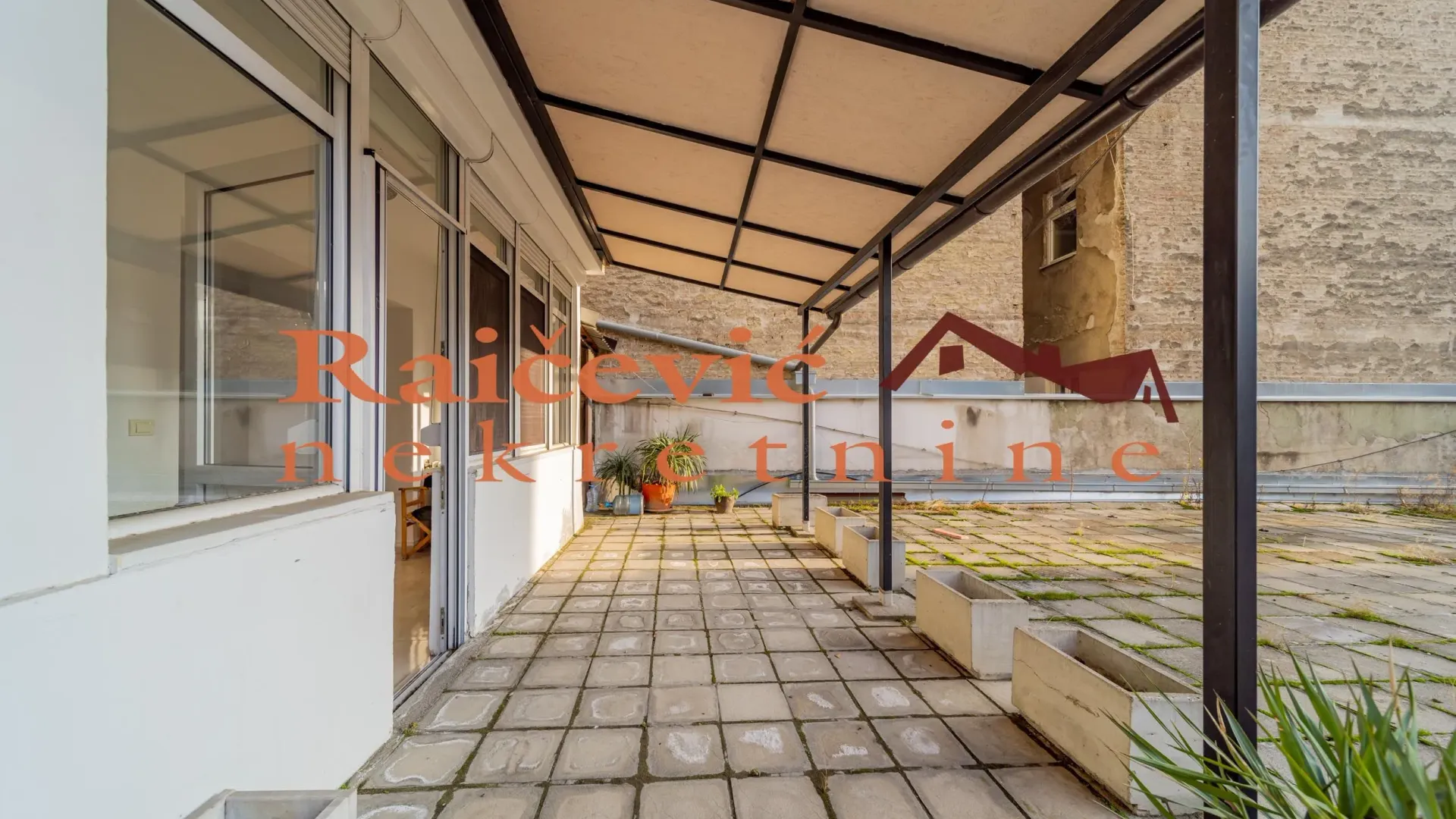 Rent, three bedroom apartment, 102m², Cvetni Trg, Vračar Sve Podlokacije