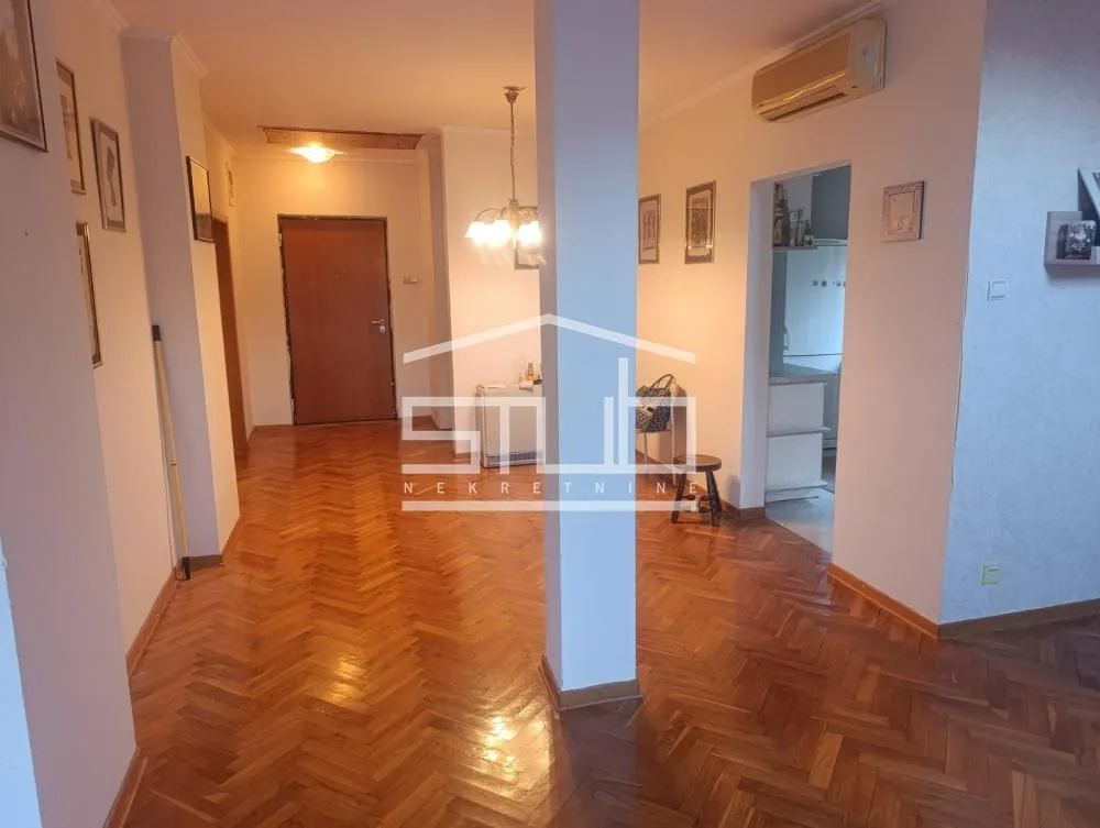Sale, four bedroom apartment, 88m², Stari Košutnjak, Rakovica