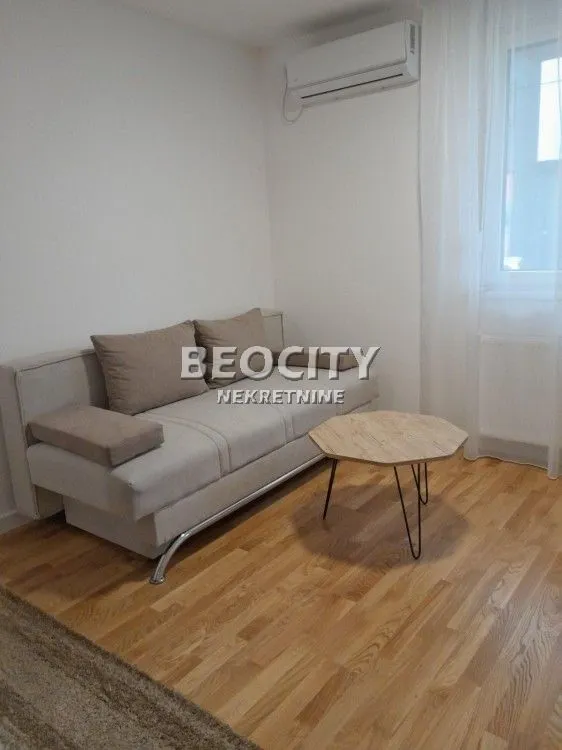 Rent, two bedroom apartment, 43m², Centar, Novi Sad