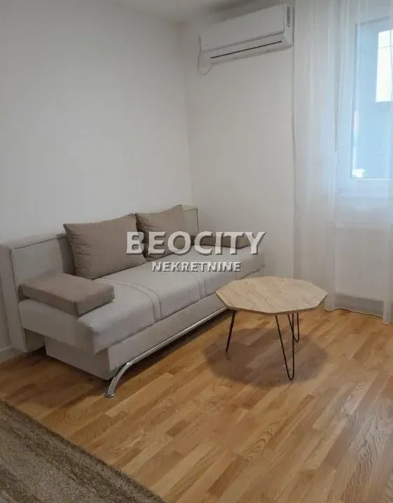 Rent, two bedroom apartment, 43m², Centar, Novi Sad