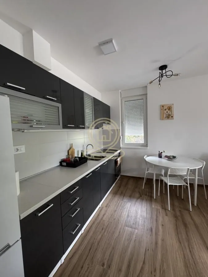 Izdavanje, dvosoban stan, 44m², Liman 4, Novi Sad Sve Podlokacije
