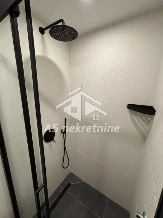 Izdavanje, dvosoban stan, 55m², Stari Grad, Beograd