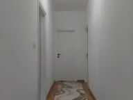 Izdavanje, dvosoban stan, 61m², Zagorič, Podgorica - image 2