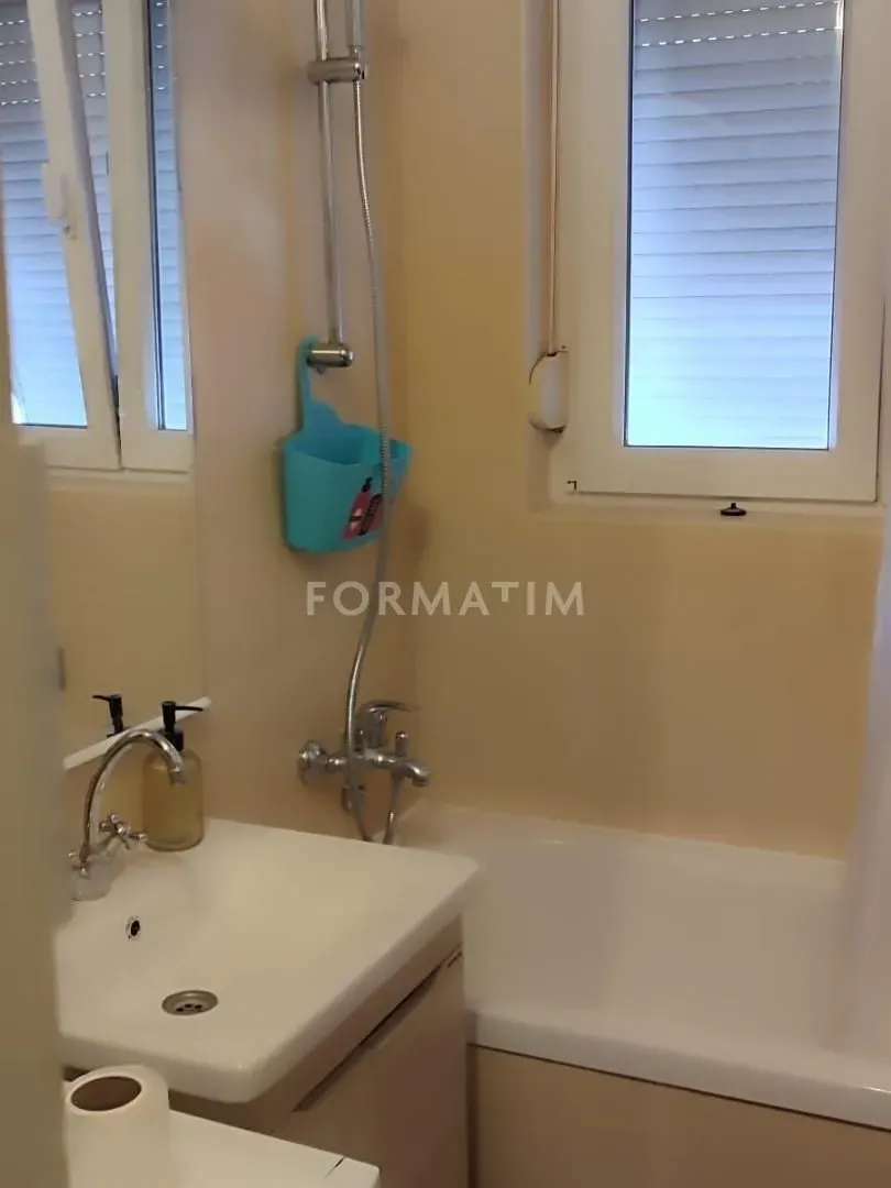 Rent, four bedroom apartment, 90m², Čukarica, Beograd