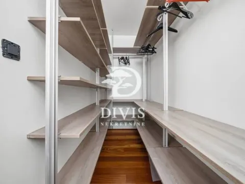 Rent, house, 513m², Dedinje Sve Podlokacije, Beograd - image 5