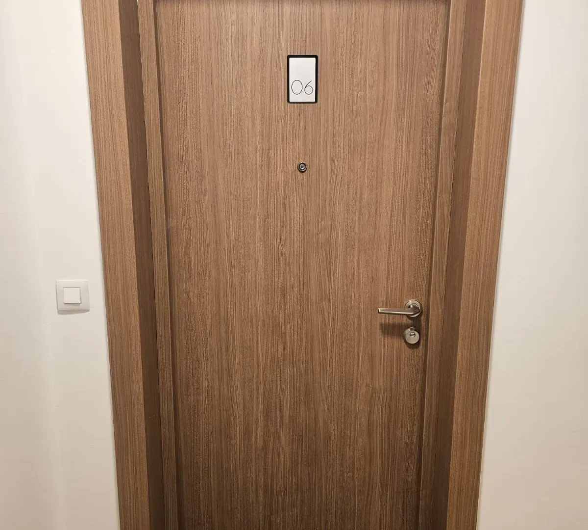 Rent, one bedroom apartment, 62m², Bečići, Budva