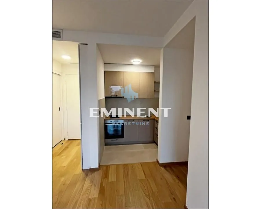 Rent, two bedroom apartment, 50m², Stari Grad, Beograd