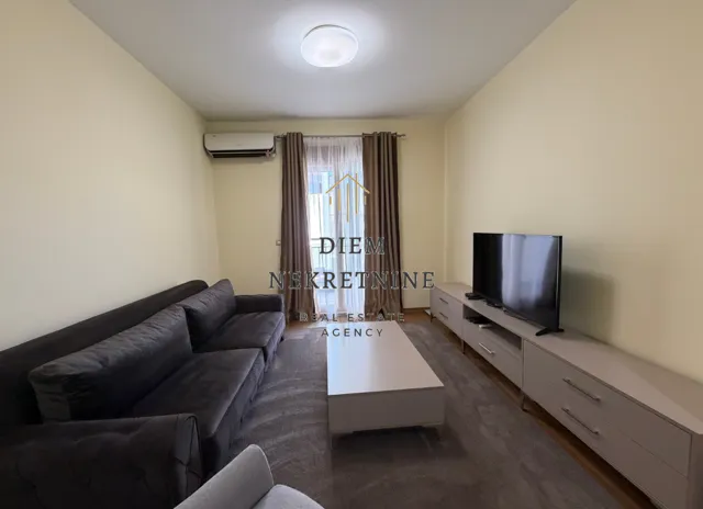 Rent, two bedroom apartment, 72m², Podgorica, Crna Gora