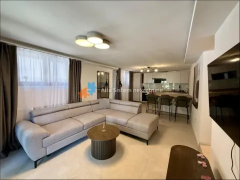 Rent, house, 250m², Višnjička Banja, Palilula Sve Podlokacije - image 15