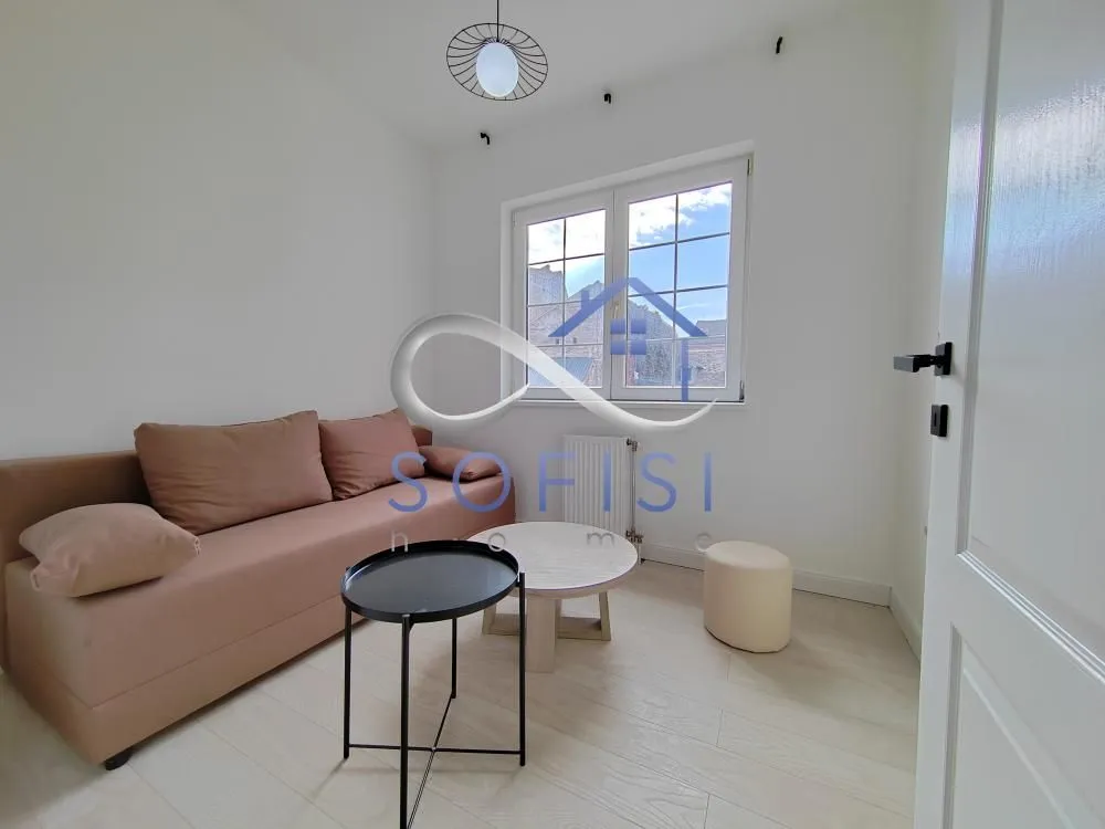Izdavanje, trosoban stan, 70m², Centar, Novi Sad
