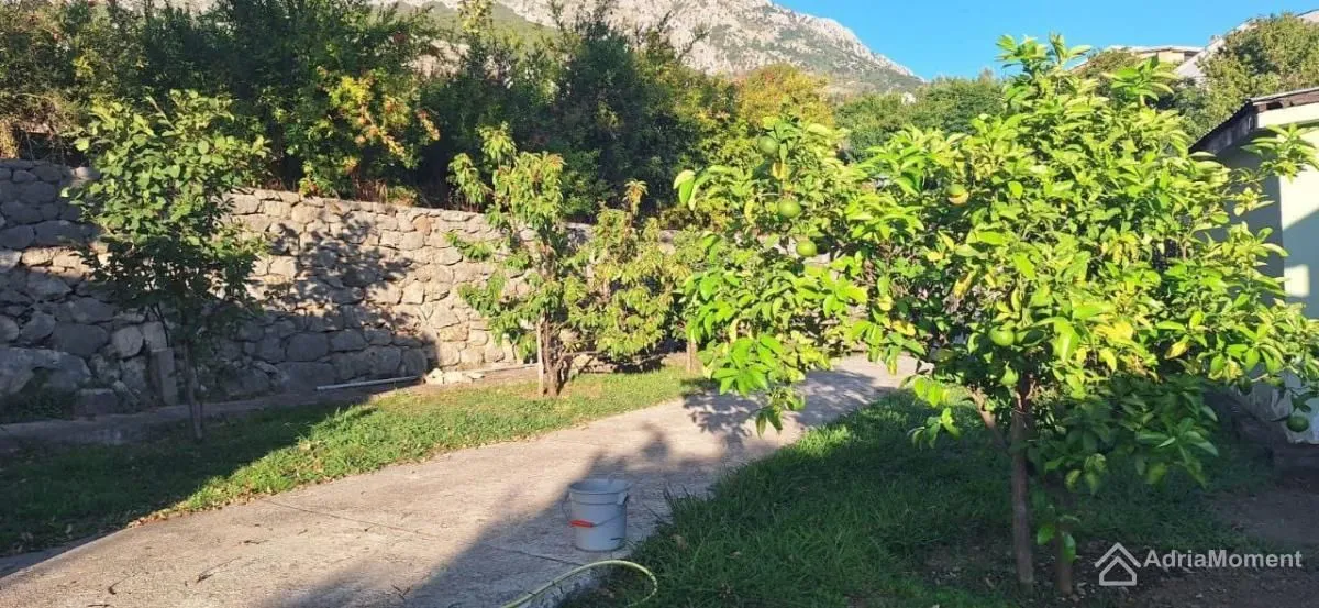 Sale, house, 180m², Bar, Crna Gora