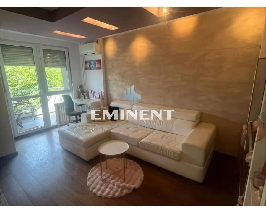 Rent, two bedroom apartment, 44m², Novi Beograd Sve Podlokacije, Beograd