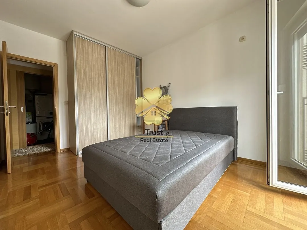 Rent, three bedroom apartment, 100m², Blok 6, Podgorica