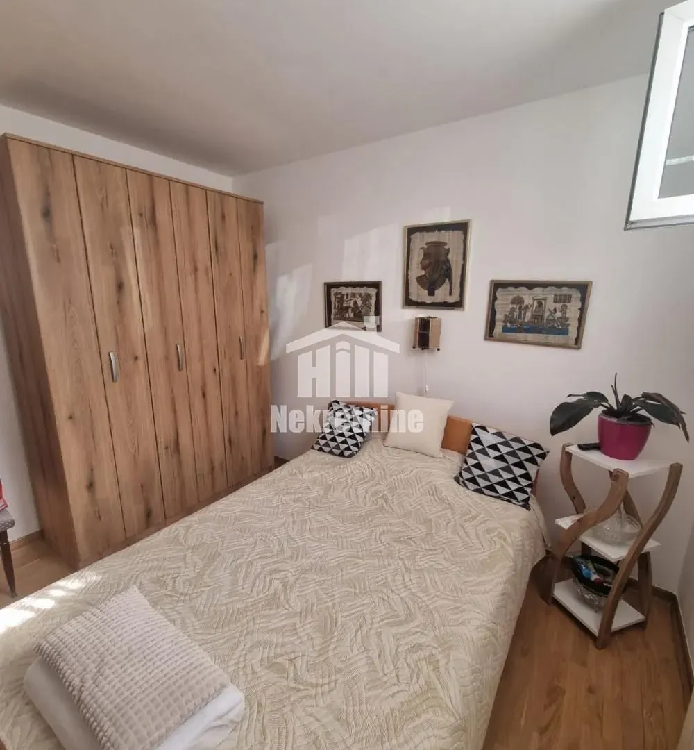 Prodaja, dvosoban stan, 48m², Zemun Gornji Grad, Zemun Sve Podlokacije