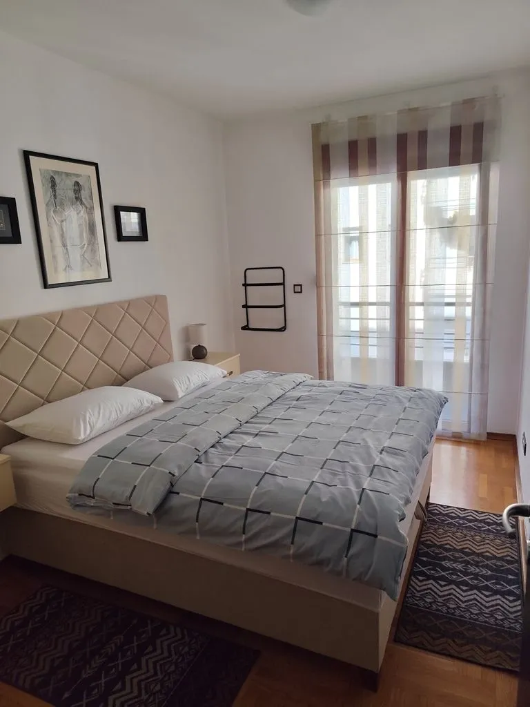 Rent, one bedroom apartment, 40m², Preko Morače, Podgorica